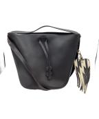 FURLAフルラ）の古着「Vittoria Medium Drawstring Bag」｜ブラック