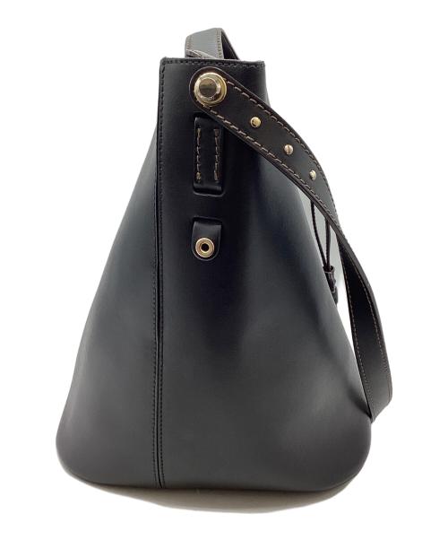 FURLA（フルラ）FURLA (フルラ) Vittoria Medium Drawstring Bag ブラックの古着・服飾アイテム