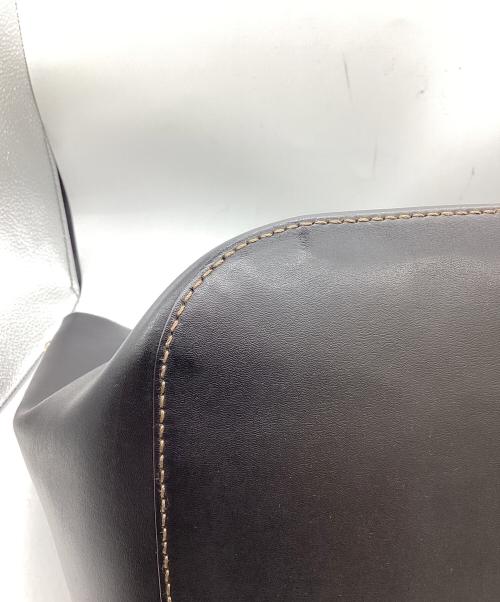 FURLA（フルラ）FURLA (フルラ) Vittoria Medium Drawstring Bag ブラックの古着・服飾アイテム