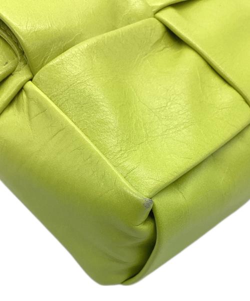 BOTTEGA VENETA（ボッテガベネタ）BOTTEGA VENETA (ボッテガベネタ) マキシイントレチャートカセット ミニバッグ イエローの古着・服飾アイテム