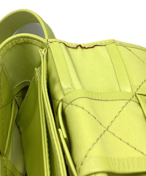 BOTTEGA VENETA（ボッテガベネタ）BOTTEGA VENETA (ボッテガベネタ) マキシイントレチャートカセット ミニバッグ イエローの古着・服飾アイテム