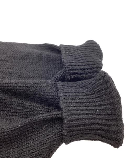 FENDI（フェンディ）FENDI  (フェンディ) 電球モチーフ ウールニット　/　FZZ155 3VY ブラック サイズ:48の古着・服飾アイテム