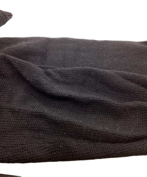 FENDI（フェンディ）FENDI  (フェンディ) 電球モチーフ ウールニット　/　FZZ155 3VY ブラック サイズ:48の古着・服飾アイテム