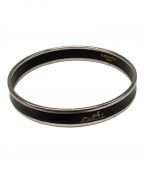 HERMESエルメス）の古着「馬車デザインエマイユバングル」｜ブラック×シルバー