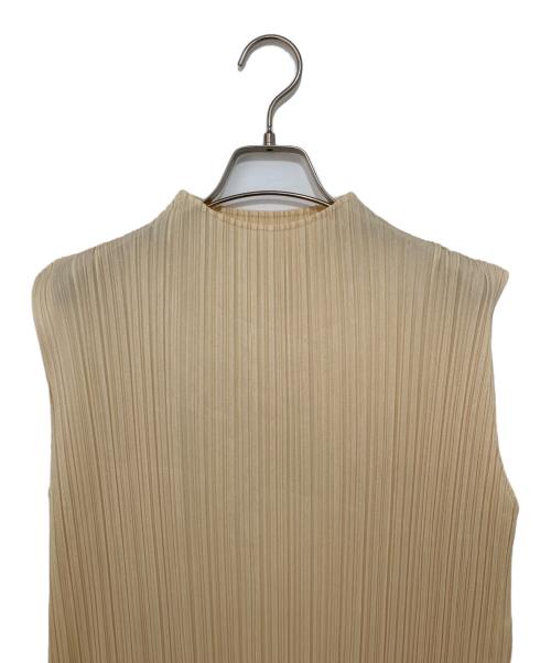 PLEATS PLEASE（プリーツプリーズ）PLEATS PLEASE (プリーツプリーズ) プリーツワンピース ベージュ サイズ:4の古着・服飾アイテム