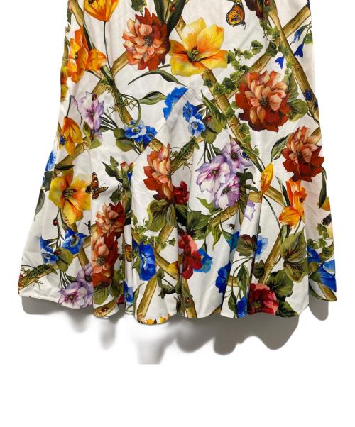 DOLCE & GABBANA（ドルチェ＆ガッバーナ）DOLCE & GABBANA (ドルチェ＆ガッバーナ) FLORAL BAMBOO PRINT MINI DRESS ホワイト サイズ:40の古着・服飾アイテム