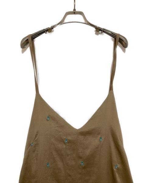 ne quittez pas（ヌキテパ）ne quittez pas (ヌキテパ) 別注 エンブロイダリー キャミソールドレス ベージュ サイズ:Sの古着・服飾アイテム