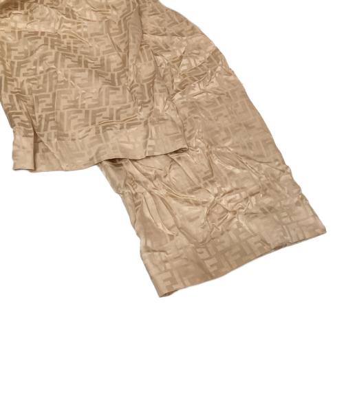FENDI（フェンディ）FENDI (フェンディ)  SILK FF PALAZZO PANTS / FFロゴシルクパンツ　FR6375 AJ0Z ベージュ サイズ:40の古着・服飾アイテム