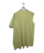 HOMME PLISSE ISSEY MIYAKEオム プリッセ イッセイ ミヤケ）の古着「ノースリーブプリーツカットソー」｜グリーン