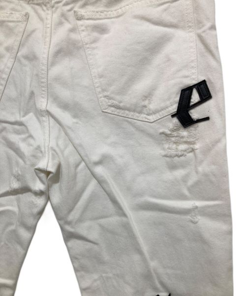 Palm Angels（パーム エンジェルス）Palm Angels (パーム エンジェルス) ロゴパッチ デニムパンツ ホワイト サイズ:W32（81㎝）の古着・服飾アイテム