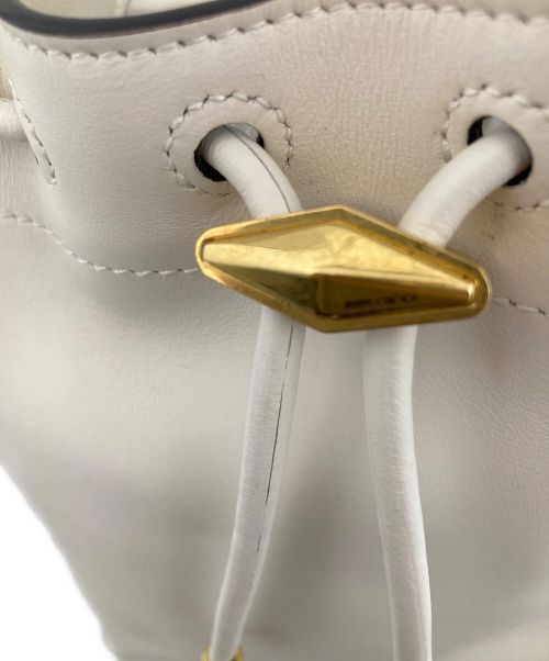 JIMMY CHOO（ジミーチュウ）JIMMY CHOO (ジミーチュウ) ショルダーバッグ ホワイトの古着・服飾アイテム