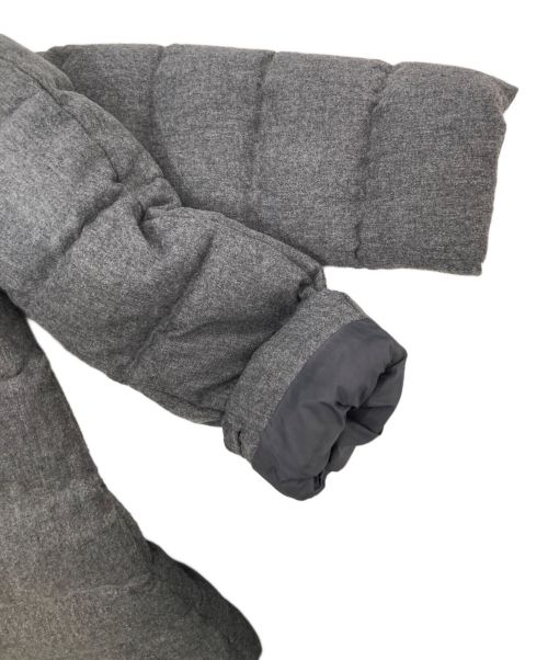 MONCLER（モンクレール）MONCLER (モンクレール) ダウンコート グレーの古着・服飾アイテム
