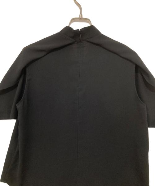 ENFOLD（エンフォルド）ENFOLD (エンフォルド) STAND-NECK HIDDEN-ARM TANK-TOP ブラック サイズ:38の古着・服飾アイテム