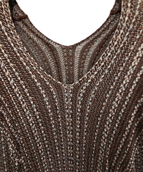 Mame Kurogouchi（マメクロゴウチ）Mame Kurogouchi (マメクロゴウチ) V Neck Jacquard Knitted Pullover ブラウン サイズ:Sの古着・服飾アイテム