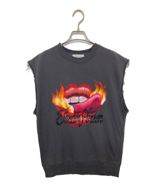 TENDER PERSON（テンダ―パーソン）TENDER PERSON (テンダ―パーソン) AIRBRUSHED CUTSLEEVE VEST グレー サイズ:2の古着・服飾アイテム