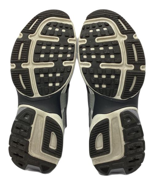 NIKE（ナイキ）NIKE (ナイキ) W NIKE V2K RUN グレー サイズ:US11.5の古着・服飾アイテム