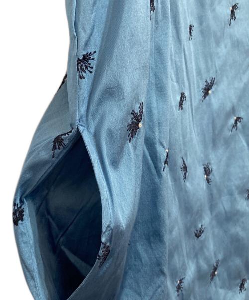 ne quittez pas（ヌキテパ）ne quittez pas (ヌキテパ) Poly Dupion Beej Embroidery Cami Dress ブルー サイズ:Mの古着・服飾アイテム
