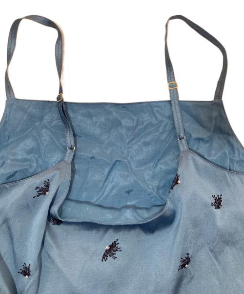 ne quittez pas（ヌキテパ）ne quittez pas (ヌキテパ) Poly Dupion Beej Embroidery Cami Dress ブルー サイズ:Mの古着・服飾アイテム
