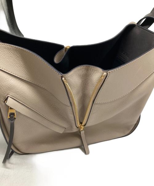 LOEWE（ロエベ）LOEWE (ロエベ) ハンモック スモールショルダーバッグ 2WAYバッグ ベージュの古着・服飾アイテム