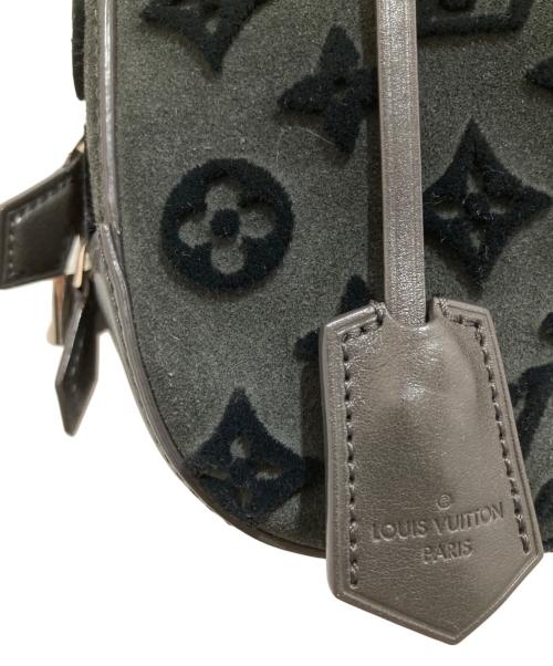 LOUIS VUITTON（ルイ ヴィトン）LOUIS VUITTON (ルイ ヴィトン) ルイ ヴィトン モノグラム タフタ―ジュ ドーヴィル キューブ ハンドバッグ スエード レザー M94332 グリーンの古着・服飾アイテム