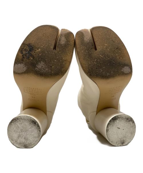 Maison Margiela（メゾンマルジェラ）Maison Margiela (メゾンマルジェラ) 足袋ブーツ ホワイト サイズ:36の古着・服飾アイテム