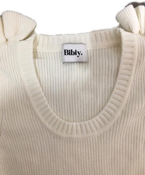 Bibiy.（ビビィ）Bibiy. (ビビィ) FLORENTINA FRILL KNIT ホワイト サイズ:SIZE Freeの古着・服飾アイテム