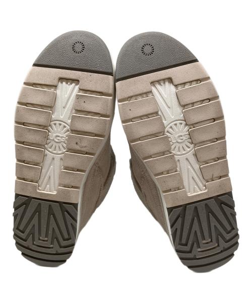 UGG（アグ）UGG (アグ) ミッドカットスニーカー ベージュ サイズ:28cmの古着・服飾アイテム