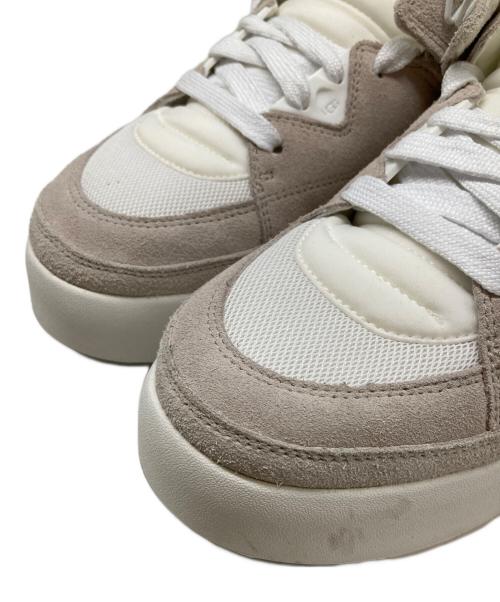 UGG（アグ）UGG (アグ) ミッドカットスニーカー ベージュ サイズ:28cmの古着・服飾アイテム
