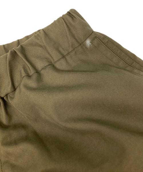 NNBF（エヌエヌビーエフ）NNBF (エヌエヌビーエフ) WIDE CARGO PANTS カーキ サイズ:Mの古着・服飾アイテム