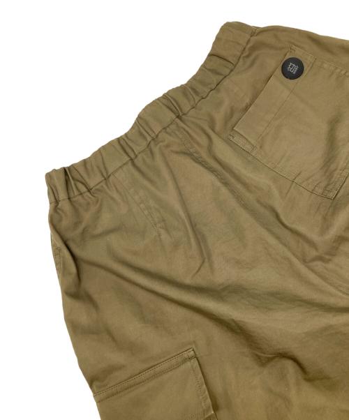NNBF（エヌエヌビーエフ）NNBF (エヌエヌビーエフ) WIDE CARGO PANTS カーキ サイズ:Mの古着・服飾アイテム