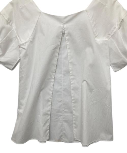 cygne（シーニュ）cygne (シーニュ) ボールスクエアトップス ホワイトの古着・服飾アイテム