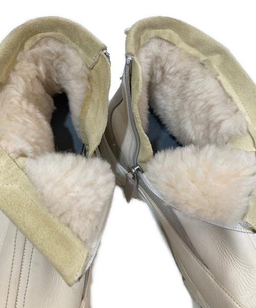 OUR LEGACY（アワーレガシー）OUR LEGACY (アワーレガシー) YETI ブーツ　vibramソール ホワイト サイズ:41の古着・服飾アイテム