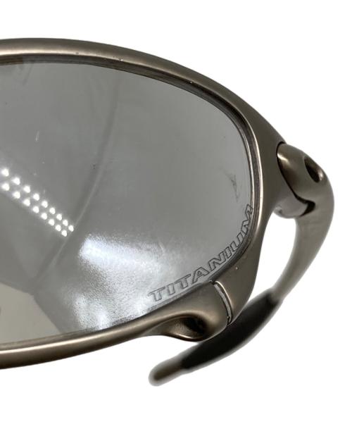 OAKLEY（オークリー）OAKLEY (オークリー) サングラス シルバーの古着・服飾アイテム