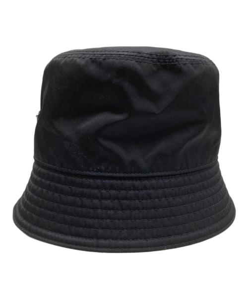 PRADA（プラダ）PRADA (プラダ) Re-Nylon Triangle Logo Plate Bucket Hat ブラックの古着・服飾アイテム