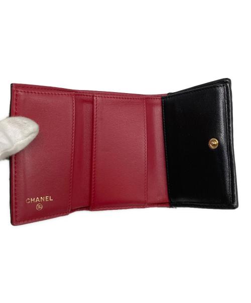 CHANEL（シャネル）CHANEL (シャネル) 3つ折り財布 ブラックの古着・服飾アイテム