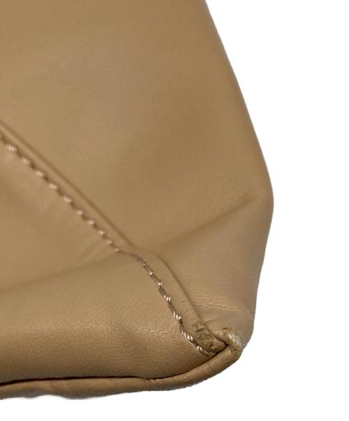 MM6 Maison Margiela（エムエムシックスメゾンマルジェラ）MM6 Maison Margiela (エムエムシックス メゾンマルジェラ) チェーンショルダーバッグ ベージュの古着・服飾アイテム