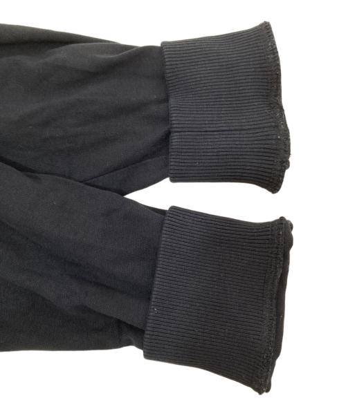 AMI Alexandre Mattiussi（アミアレクサンドルマテュッシ）AMI Alexandre Mattiussi (アミアレクサンドルマテュッシ) ハートロゴクルーネックスウェット ブラック サイズ:Lの古着・服飾アイテム