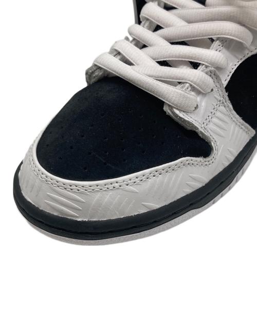 NIKE SB（ナイキエスビー）NIKE SB (ナイキエスビー) TIGHTBOOTH PRODUCTION (タイトブースプロダクション) スニーカー ホワイト サイズ:UK7.5の古着・服飾アイテム