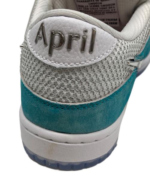 NIKE SB（ナイキエスビー）NIKE SB (ナイキエスビー) APRIL SKATEBOARDS (エイプリル・スケートボード) スニーカー ホワイト サイズ:UK7.5の古着・服飾アイテム