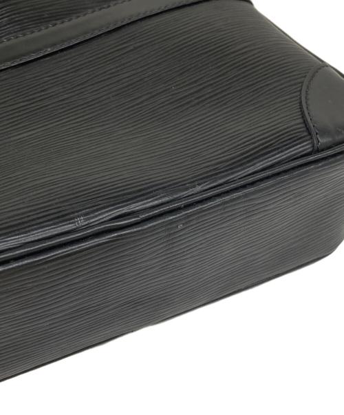 LOUIS VUITTON（ルイ ヴィトン）LOUIS VUITTON (ルイ ヴィトン) エピ トロカデロ27  ショルダーバッグの古着・服飾アイテム