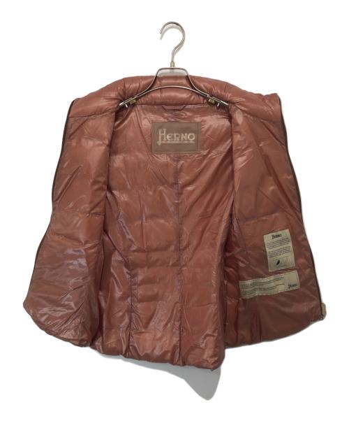 HERNO（ヘルノ）HERNO (ヘルノ)  PI0167D ダブルジップ ダウンベスト PRODUZ LAVJAP ピンク サイズ:44の古着・服飾アイテム