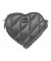 COACH（コーチ）の古着「Heart Crossbody Bag With Quilting」｜ブラック