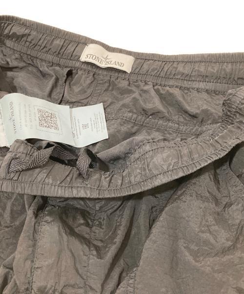 STONE ISLAND（ストーンアイランド）STONE ISLAND (ストーンアイランド) Nylon Metal ECONYL Shorts ブラック サイズ:W36の古着・服飾アイテム