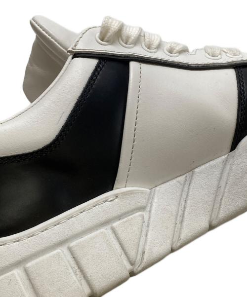 PRADA（プラダ）PRADA (プラダ) プラダ トライアングルロゴ レザー スニーカー ホワイト サイズ:8の古着・服飾アイテム
