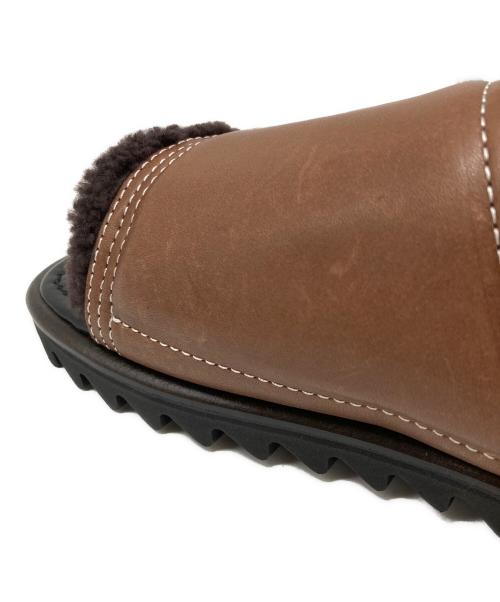 AURALEE（オーラリー）AURALEE (オーラリー) foot the coacher (フットザコーチャー) MOUTON SANDALS MADE BY FOOT THE COACHER ブラウン サイズ:25㎝の古着・服飾アイテム