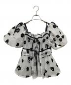 MAISON SPECIALメゾンスペシャル）の古着「Sheer Fabric Floral Pattern Multiway Tops」｜ホワイト