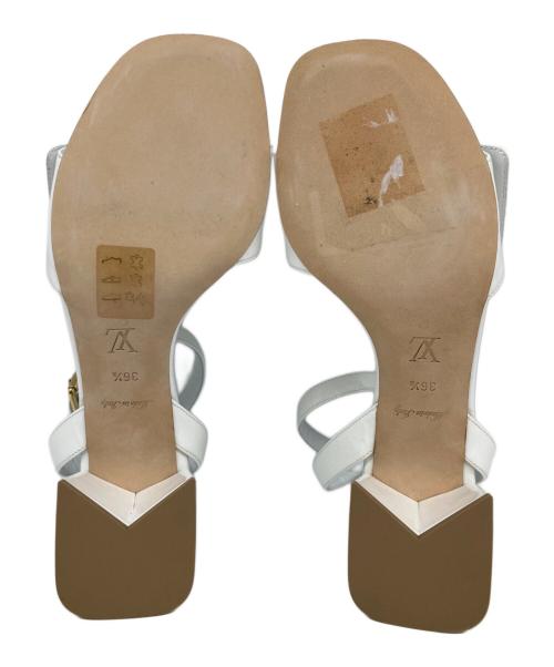 LOUIS VUITTON（ルイ ヴィトン）LOUIS VUITTON (ルイ ヴィトン) シェイクラインサンダル ホワイト サイズ:36 1/2の古着・服飾アイテム