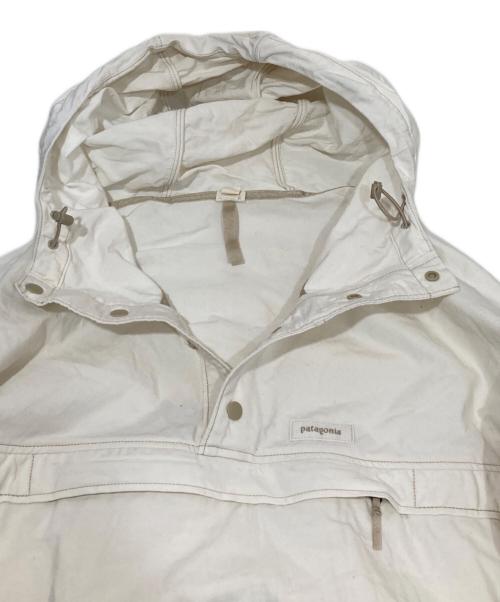 Patagonia（パタゴニア）Patagonia (パタゴニア) ファンホッガーズ・アノラック ホワイト サイズ:Sの古着・服飾アイテム