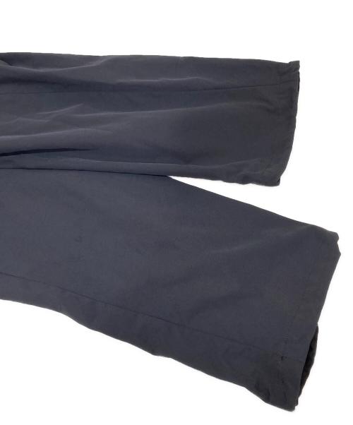 AURALEE（オーラリー）AURALEE (オーラリー) HIGH DENSITY COTTON POLYESTER CLOTH HOODED BLOUSON ブラックの古着・服飾アイテム