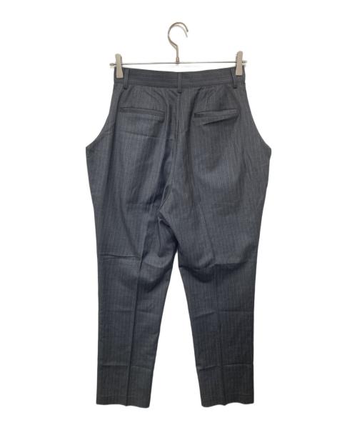 Bibiy.（ビビィ）Bibiy. (ビビィ) ストライプスラックス グレー サイズ:Mの古着・服飾アイテム